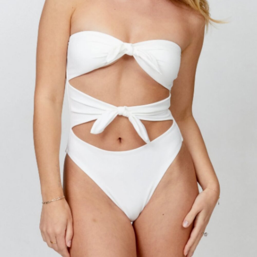 Dolce Leone - THE MARILYN ONE PIECE SWIMSUIT - IVORY